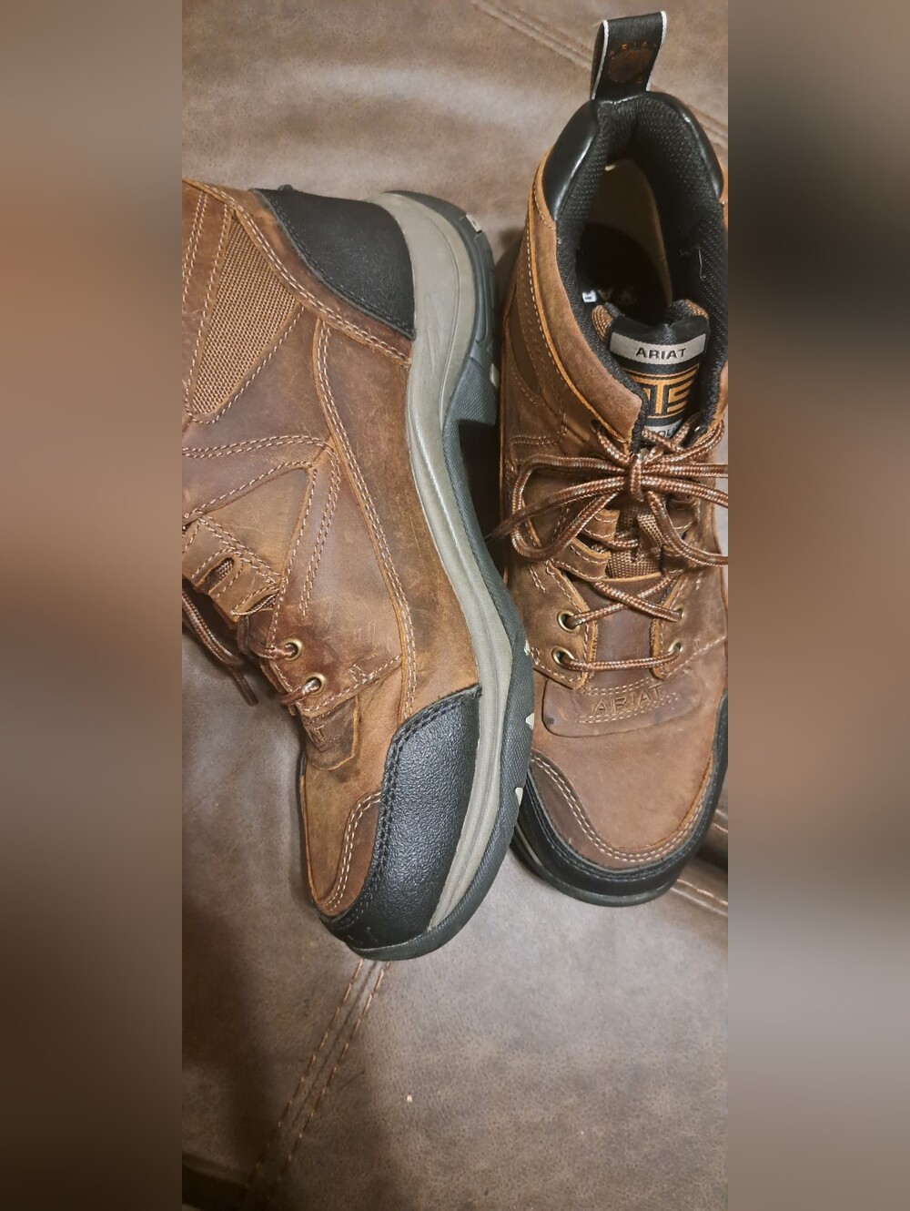 Mens Ariat Terrain Cordovan Brown Leather Hiking Boots Outdoors Work Sz 9D - Picture 3 of 10